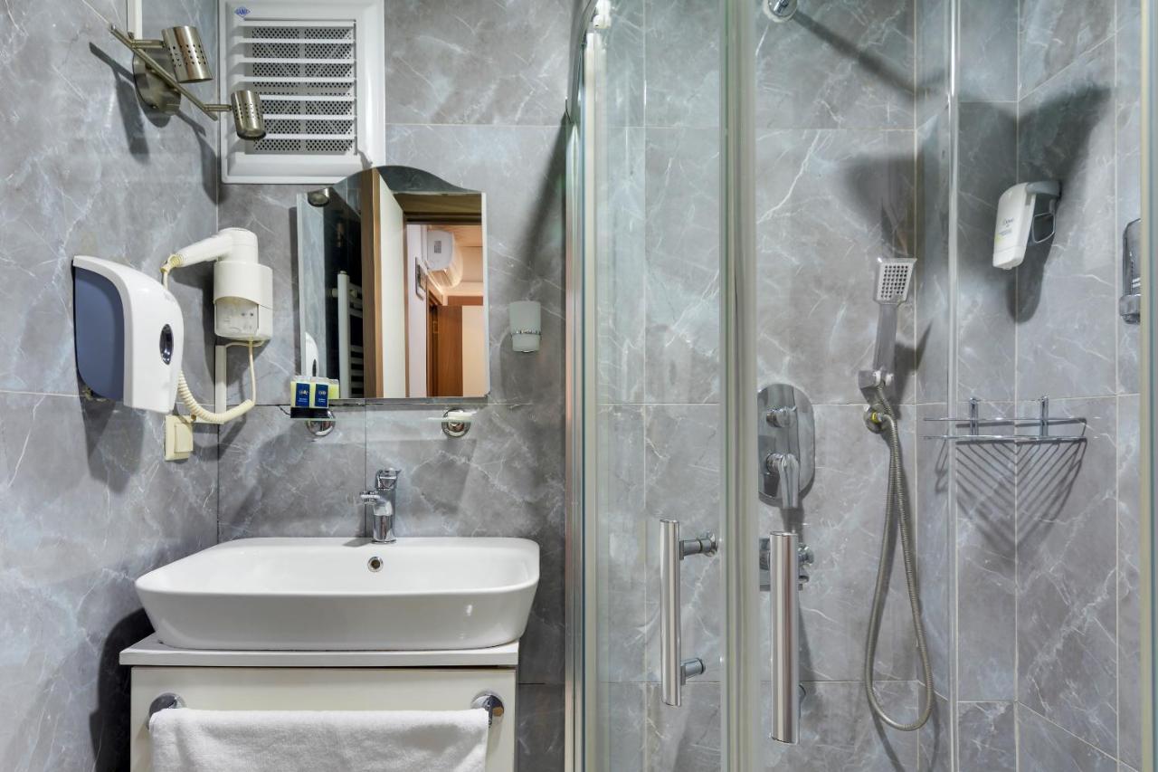 Grande Stella Hotel Eskisehir Bagian luar foto
